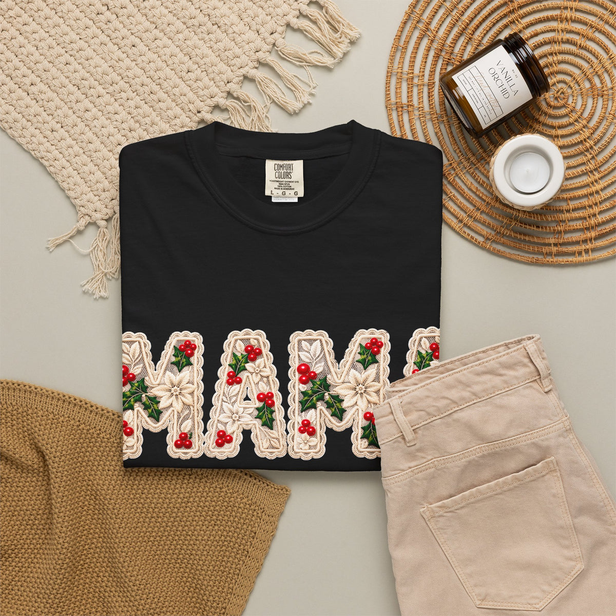 Mistletoe Mama Tee