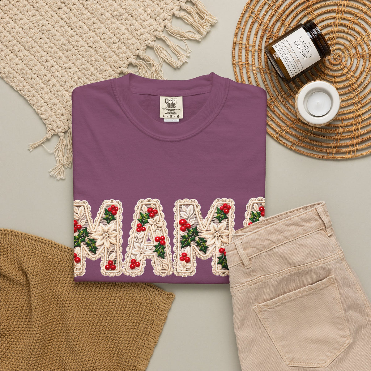 Mistletoe Mama Tee