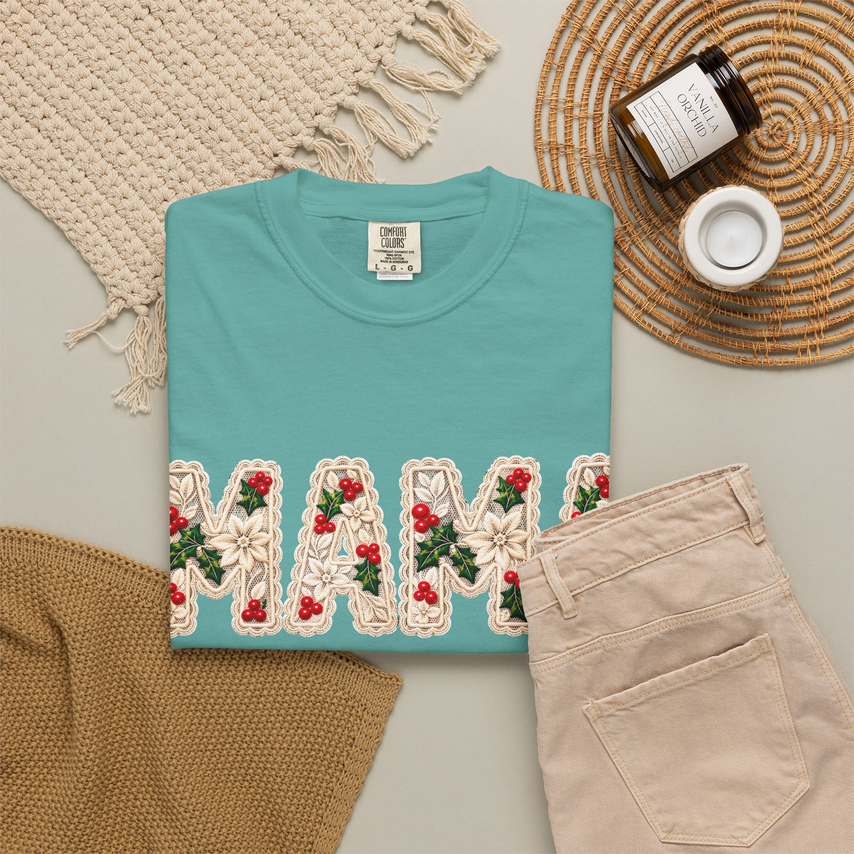 Mistletoe Mama Tee