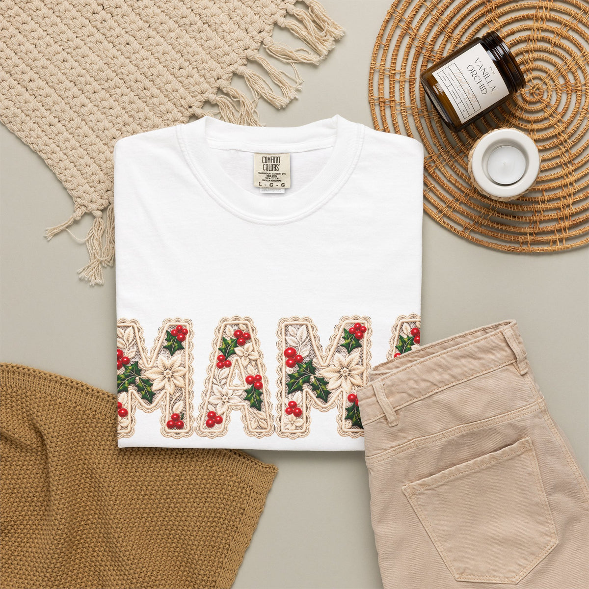 Mistletoe Mama Tee
