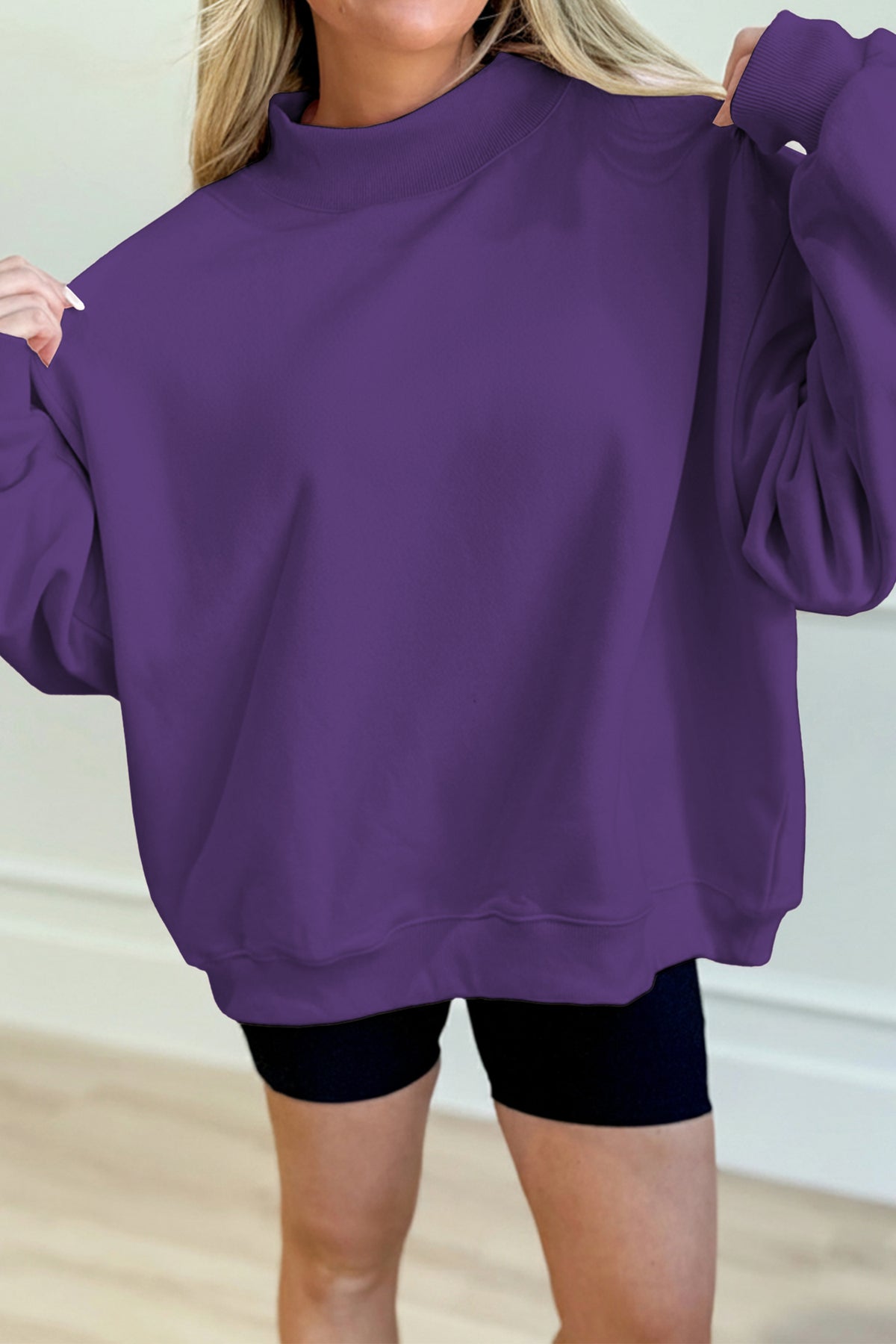Black Solid Color Oversized Mock Neck Sweatshirt