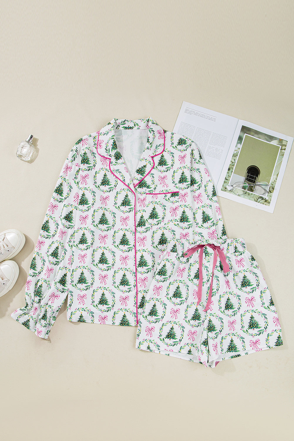 White Christmas Fashion Print Velvet Trim Bow Knot Pajama 2pcs Short Set