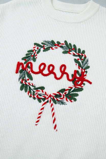 White Christmas Wreath Pattern Round Neck Casual Sweater