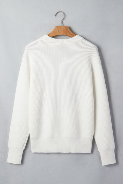 White Christmas Wreath Pattern Round Neck Casual Sweater