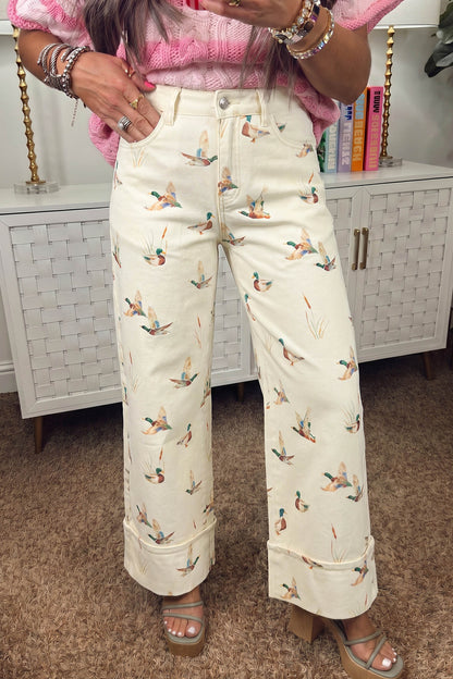 Beige Stylish Mallard Printed Cuffed Hem Shift Jeans