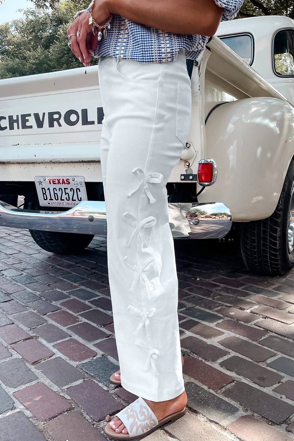 White Bow Knot Side Detail Straight Leg Loose Jeans