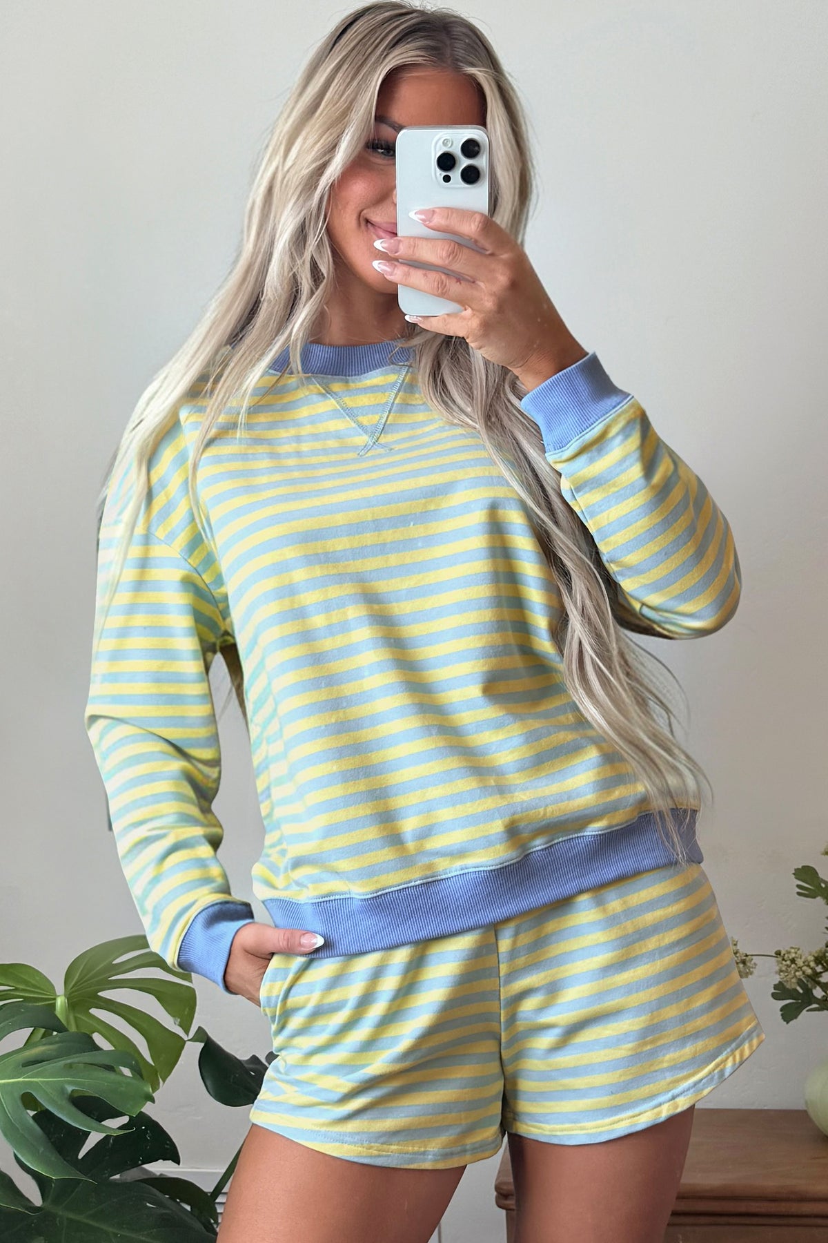 Green Stripe Color Block Detail Long Sleeve Pullover Elastic Waist Pull On Shorts 2pcs Set