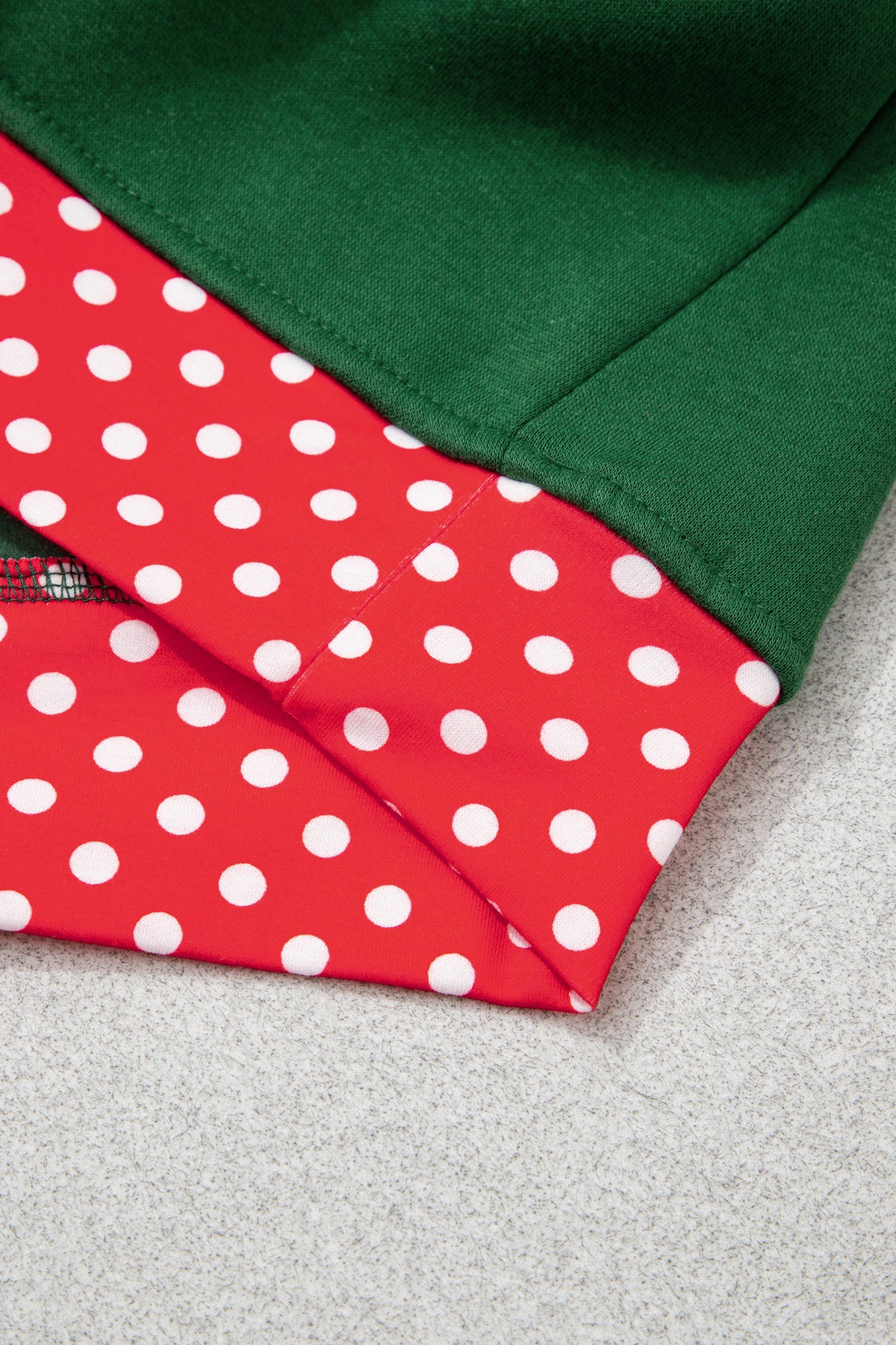 Dark Green Polka Dot Patchwork Round Neck Plus Size Sweatshirt